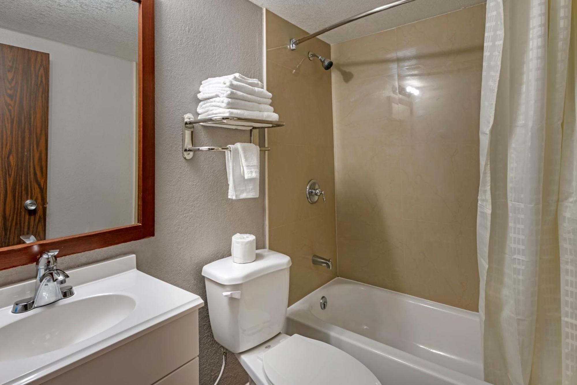 Rodeway Inn Clermont Esterno foto