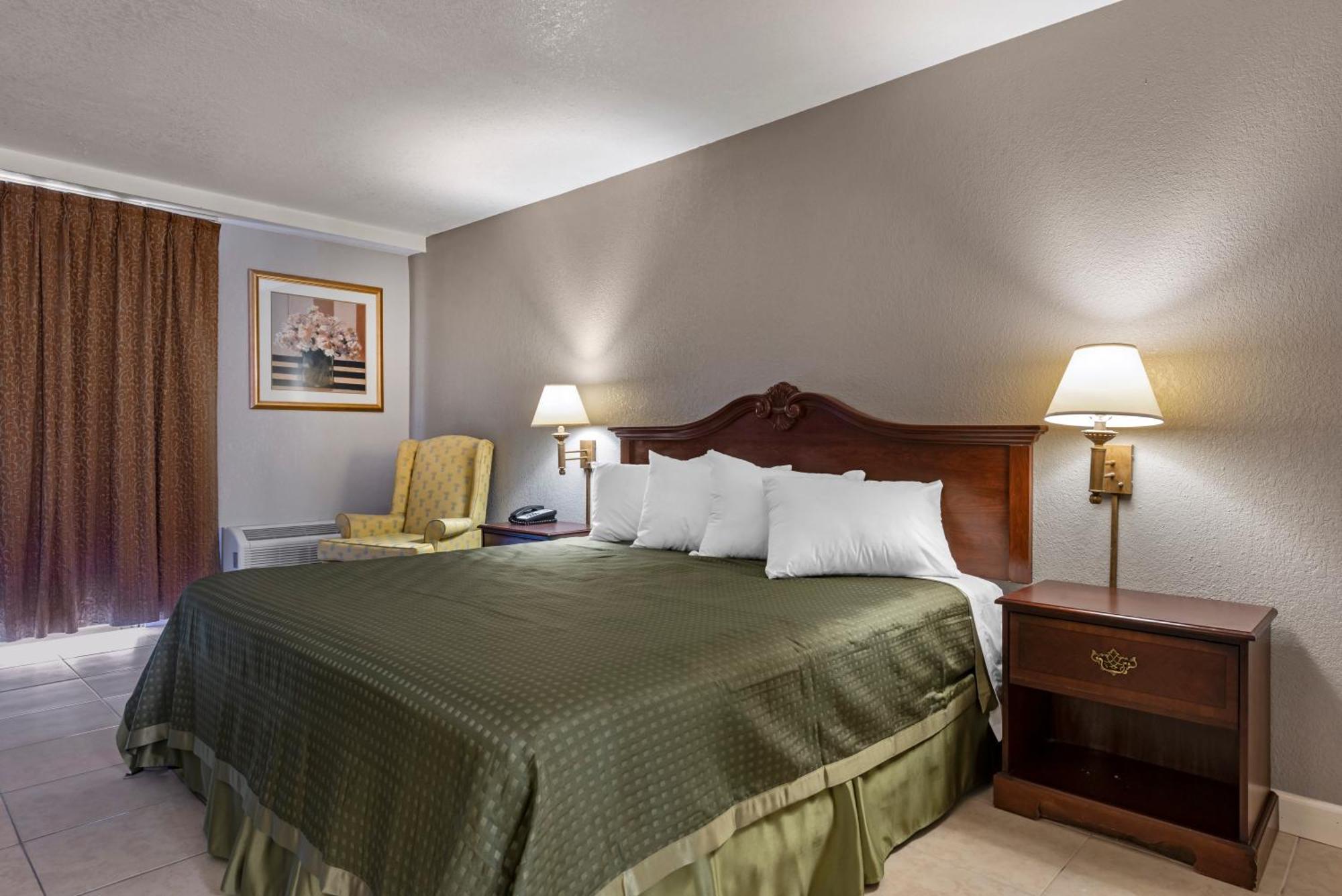 Rodeway Inn Clermont Esterno foto